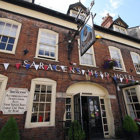 The Saracens Head Hotel Highworth エクステリア 写真